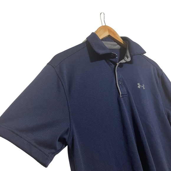 Under Armour Heatgear Polo Shirt Mens Size M Navy Loose Logo Golf - Picture 3 of 7